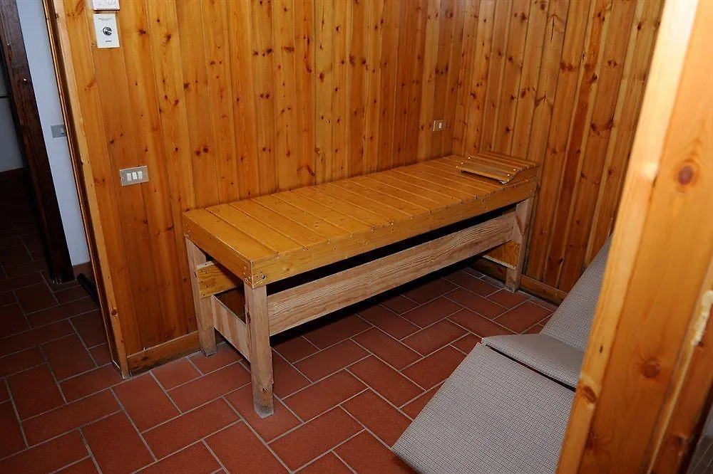 Hotel Arlecchino - Dada Hotels Madesimo 3*,